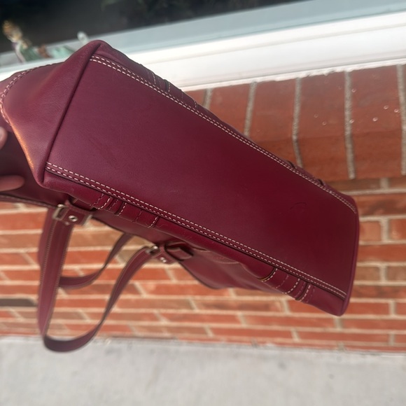 Coach purse - Picture 6 of 6